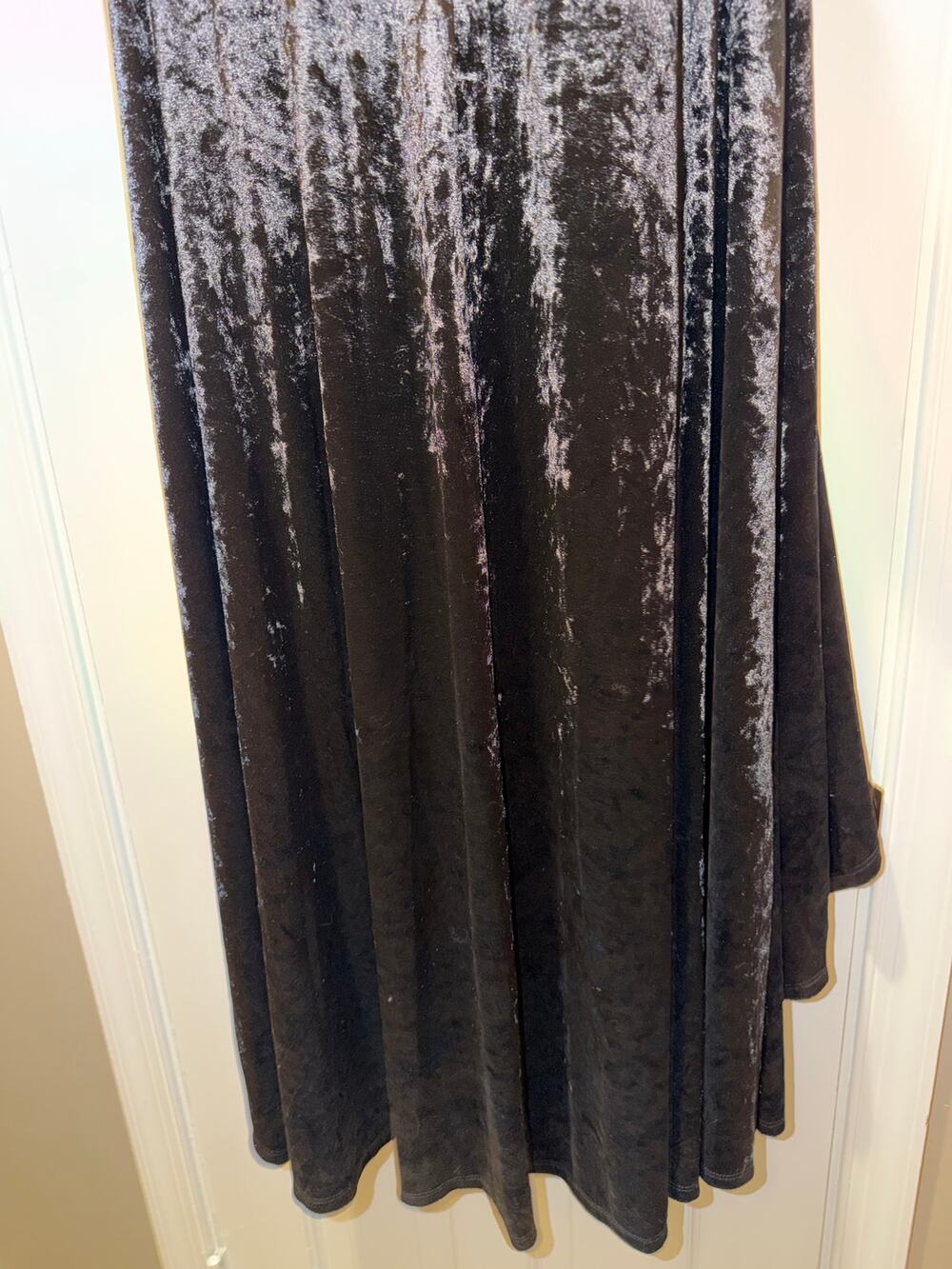 Torrid Black Crushed Velvet High-Low Wrap Style Skirt Elastic Waist Plus Size 3X
